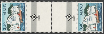 Ahvenanmaa 1995 - Optimistijolla MM-kilpailut välilöpari + logo Ahvenanmaa 1995 - Optimistijolla MM-kilpailut välilöpari + logo
