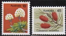 Australia 1975 - Plants - 18c Helichrysum Thomsonii, 45c Callistemon teretifolius