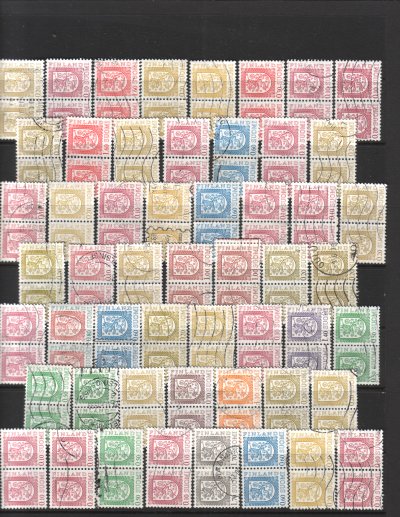 - Finland stamp groups & sheet parts. #3996