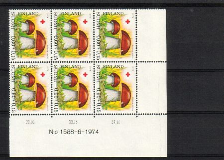 Finland 1974 - N:o block of six 1588-6-1974 Red Cross 1974 - Mushrooms 3/3 Boletus edulis