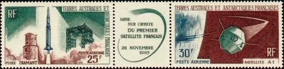 Ranskan Antarktis 1966 - French Satellite A-1 Se-tenant (2+label) Ranskan Antarktis 1966 - French Satellite A-1 Se-tenant (2+label)