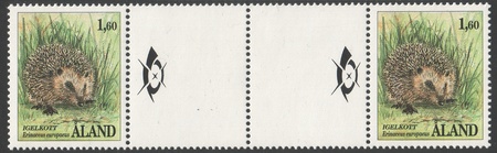 Nisäkkäitä 1,60 Siili välilöpari + logo (esimerkkikuva)