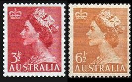 Queen Elizabeth II - Crown in Upper Left Corner 3 1/2, 6 1/2 (2) (esimerkkikuva)