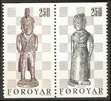 Chessmen by Pol i Buo (1791-1857) pair (esimerkkikuva)