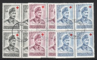 Punainen Risti 1952 C. G. E. Mannerheim nelilöt (esimerkkikuva)