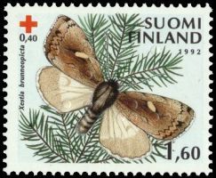 Punainen Risti 1992 perhosia 1/3 - 1,60 + 0,40mk Rusoharmo-yökkönen (esimerkkikuva)