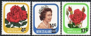 Uusi-Seelanti 1979 - Roses and Queen Elisabeth II Overprints (3)