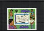 Tsad (Tchad) 1979 - Outline drawing of children's hands Tsad (Tchad) 1979 - Outline drawing of children's hands