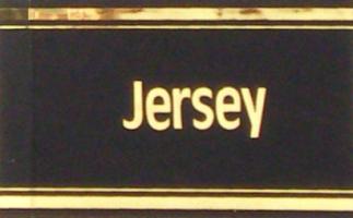 Jersey Safe Gold Signetten label