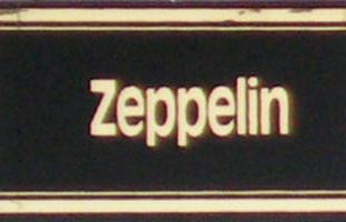 Zeppelin Safe Gold Signetten tarra