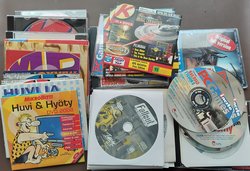 Lehtien mukana olleita CD romppuja erä