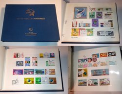 Postimerkkikokoelma Union Postale Univeralle UPU 1974 **